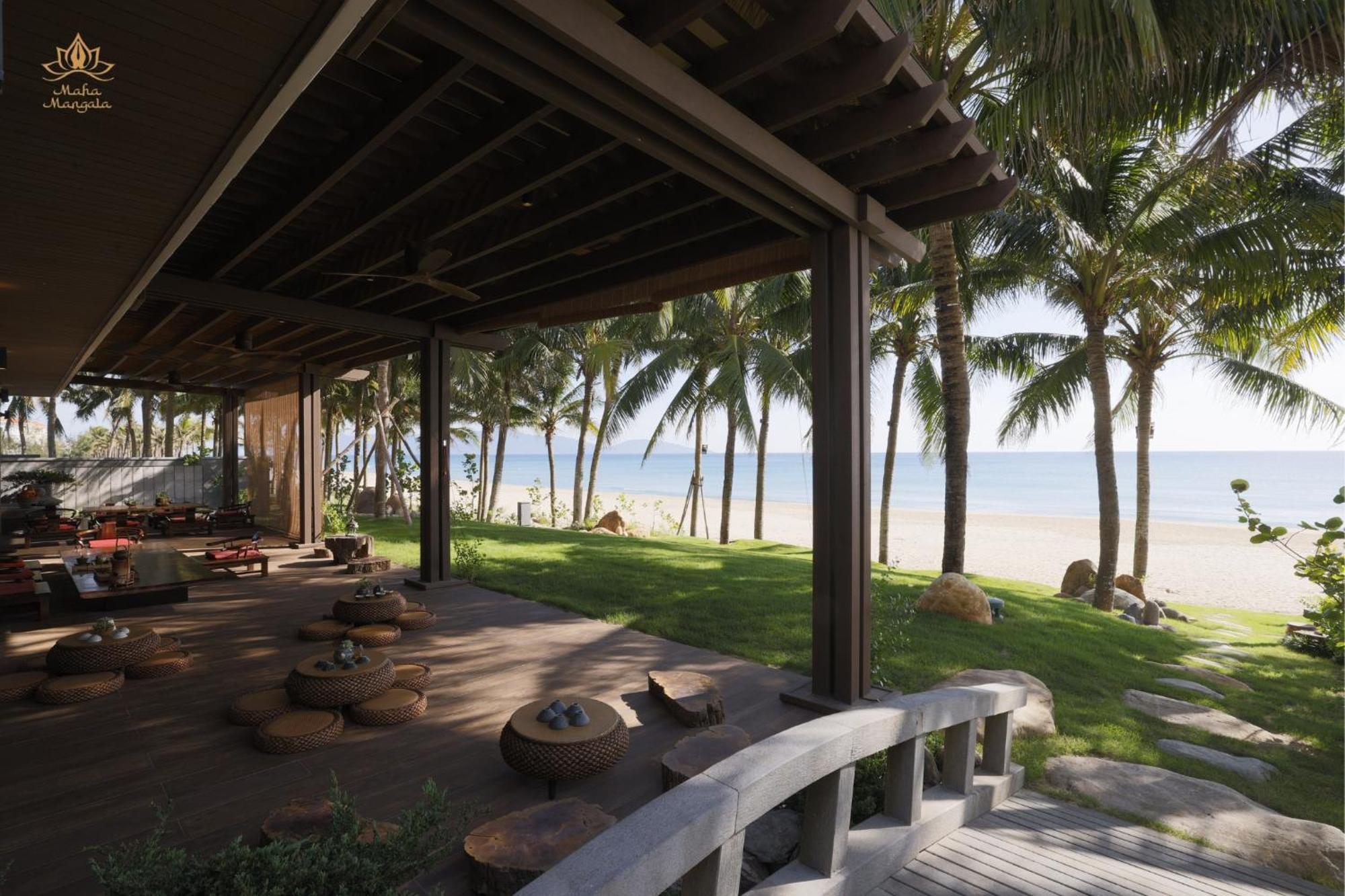 Memories Holiday Beach Villa Da Nang Exteriör bild